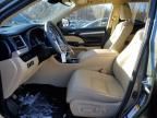 2017 Toyota Highlander SE