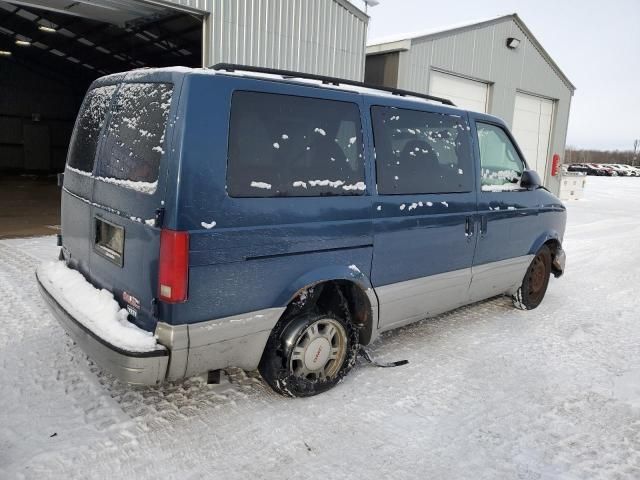 2004 GMC Safari XT