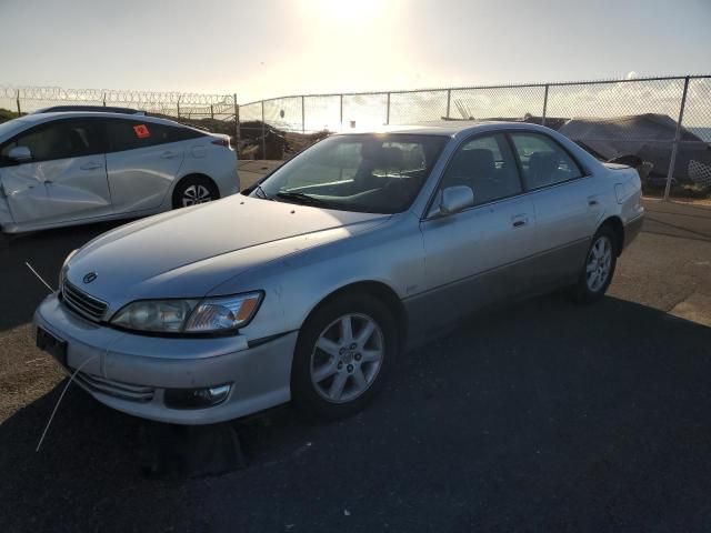 2000 Lexus ES 300