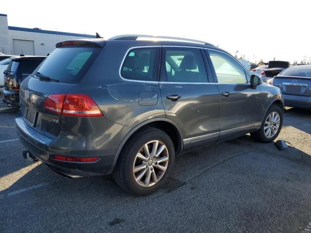 2014 Volkswagen Touareg V6