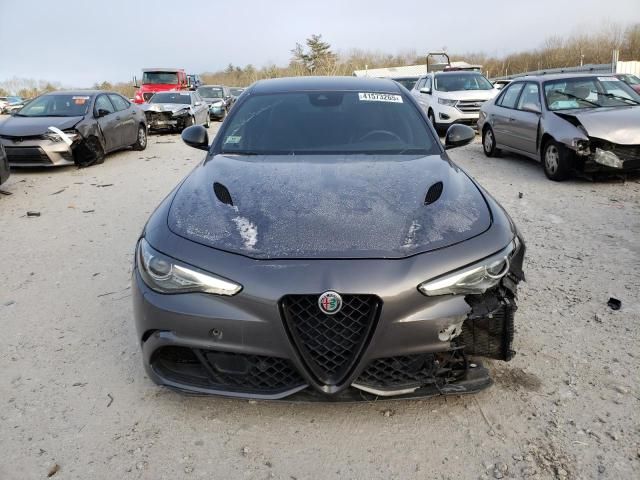 2019 Alfa Romeo Giulia Quadrifoglio