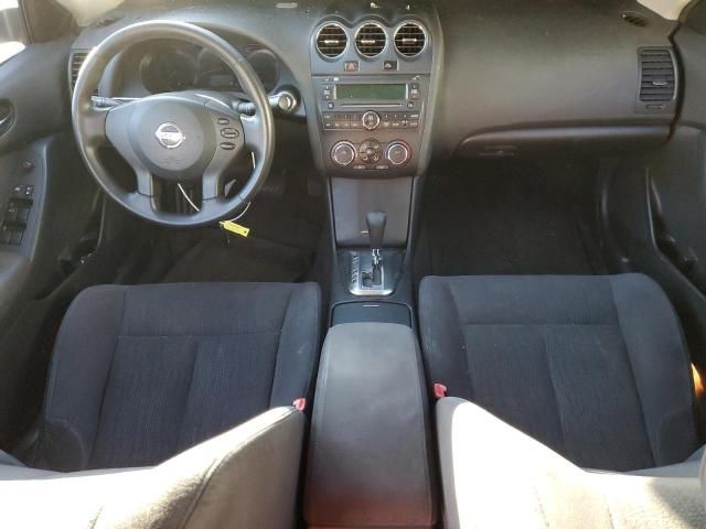 2010 Nissan Altima Base