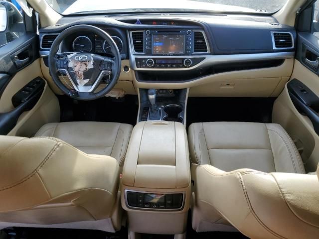 2018 Toyota Highlander SE