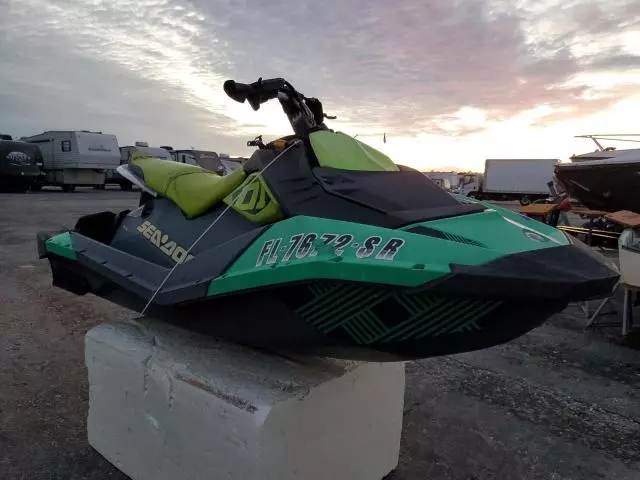 2020 Seadoo Spark Trix