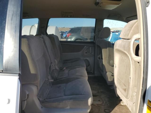 2006 Toyota Sienna CE