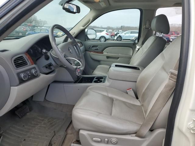 2014 GMC Yukon XL K1500 SLT