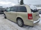 2010 Chrysler Town & Country Limited