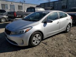 KIA Vehiculos salvage en venta: 2017 KIA Forte LX