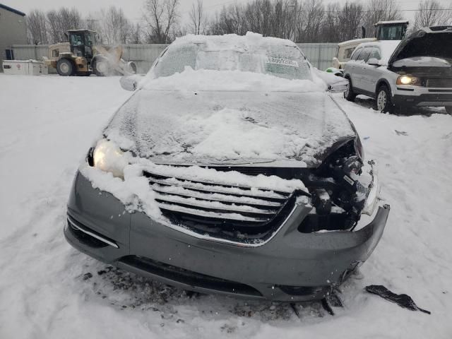 2012 Chrysler 200 Limited