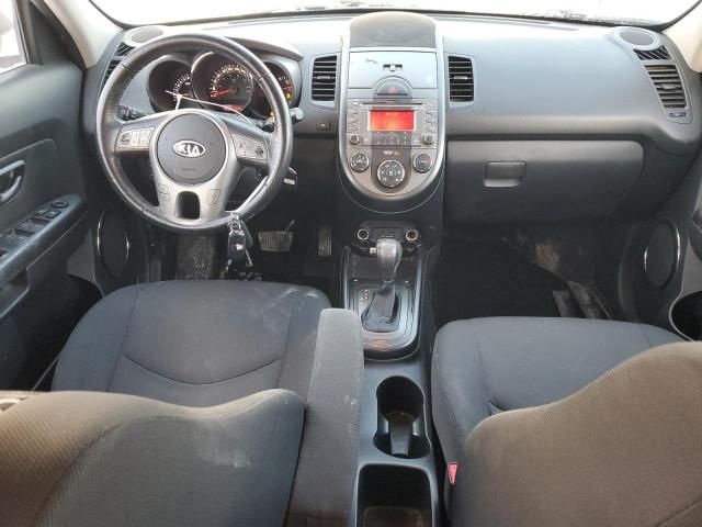 2011 KIA Soul +