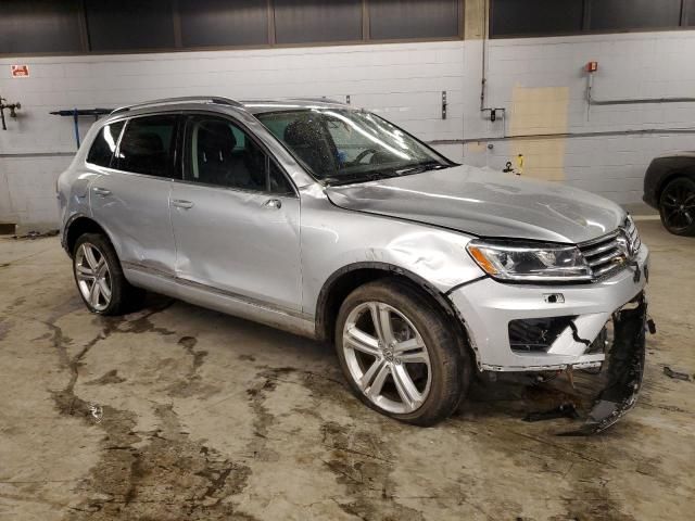 2016 Volkswagen Touareg Sport