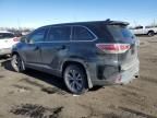 2016 Toyota Highlander LE