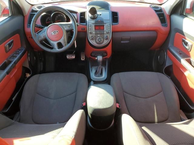 2011 KIA Soul +