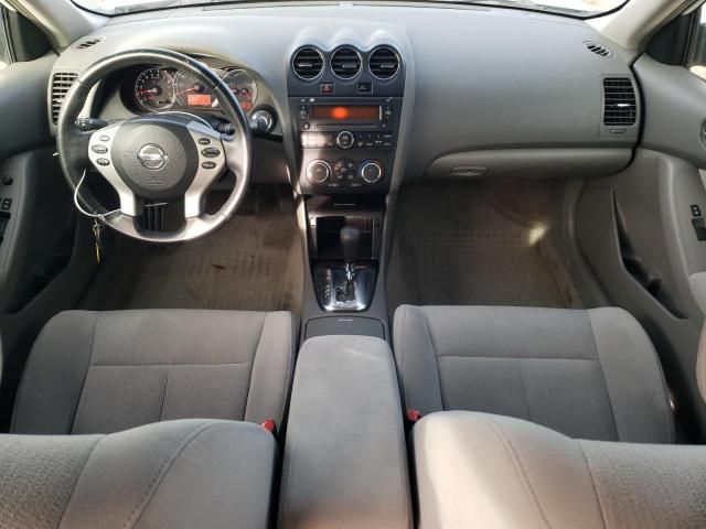 2011 Nissan Altima Base