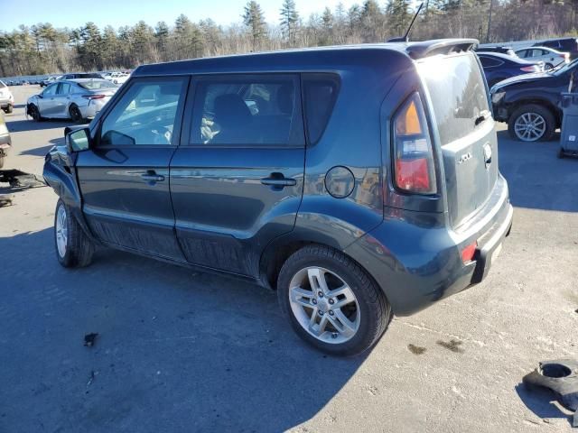 2011 KIA Soul +