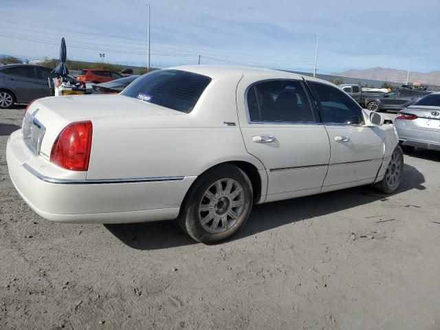 2007 Lincoln Town Car Signature Limited