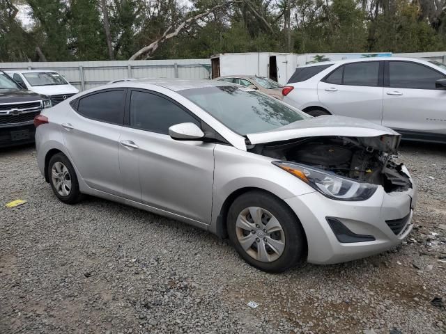 2016 Hyundai Elantra SE