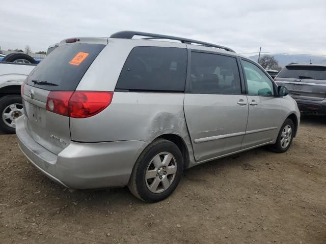 2006 Toyota Sienna CE