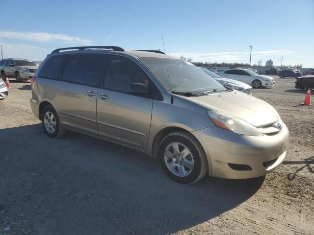 2009 Toyota Sienna CE