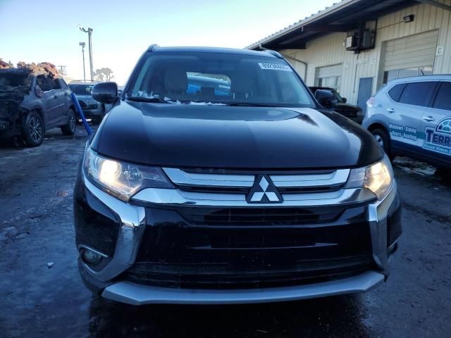 2016 Mitsubishi Outlander SE