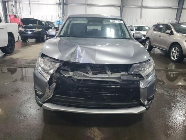 2016 Mitsubishi Outlander SE