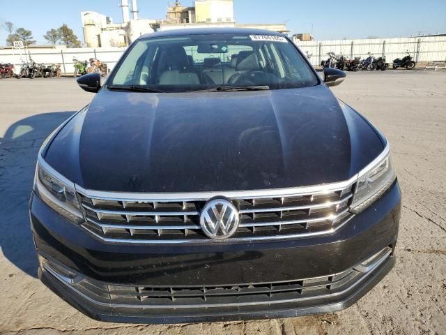 2016 Volkswagen Passat SE