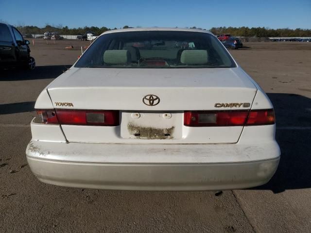 1999 Toyota Camry LE