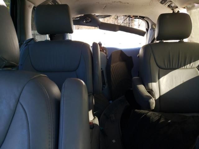 2008 Toyota Sienna XLE