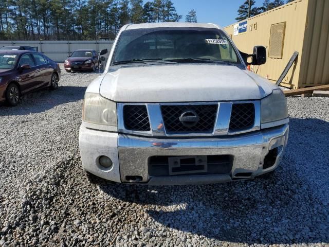 2004 Nissan Titan XE