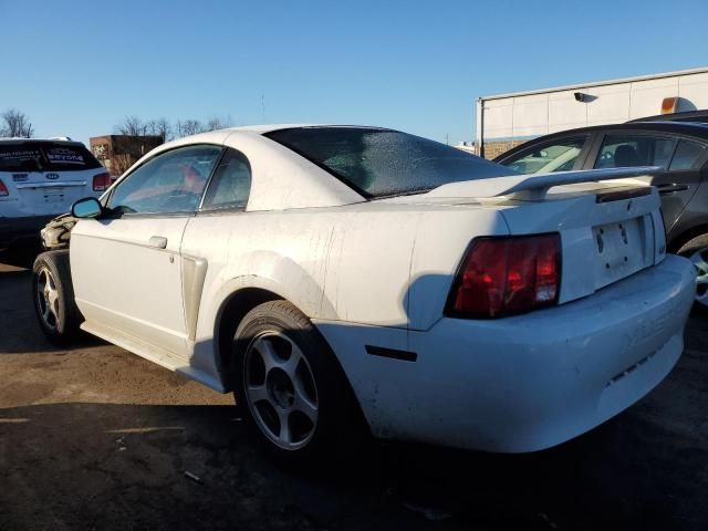 2004 Ford Mustang