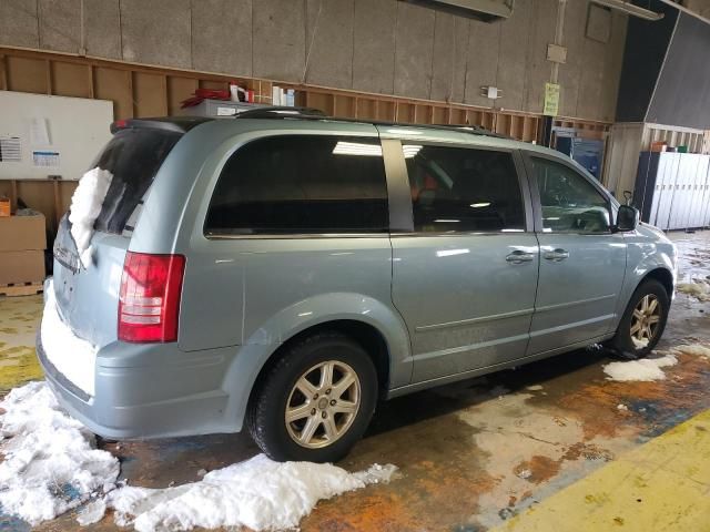 2008 Chrysler Town & Country Touring