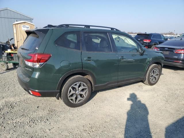 2024 Subaru Forester Premium