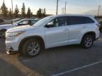 2016 Toyota Highlander LE