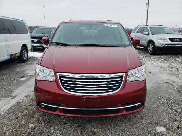 2013 Chrysler Town & Country Touring