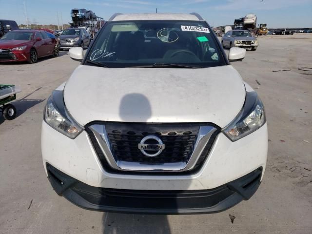 2018 Nissan Kicks S