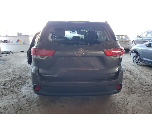 2018 Toyota Highlander LE