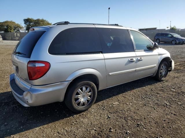 2007 Chrysler Town & Country Touring