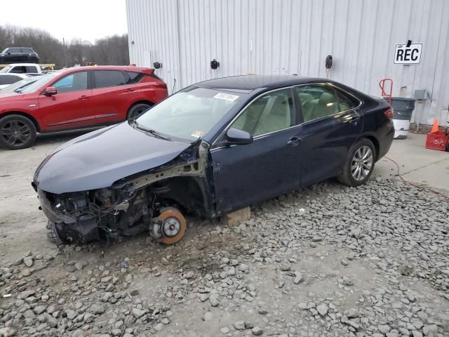 2015 Toyota Camry Hybrid