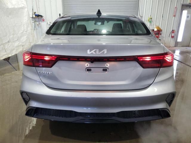 2024 KIA Forte LX