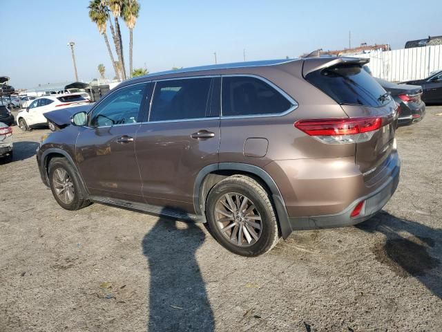 2018 Toyota Highlander SE