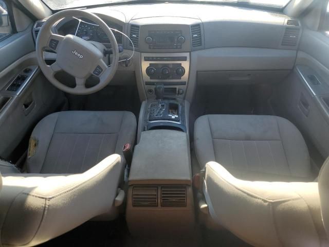 2006 Jeep Grand Cherokee Laredo