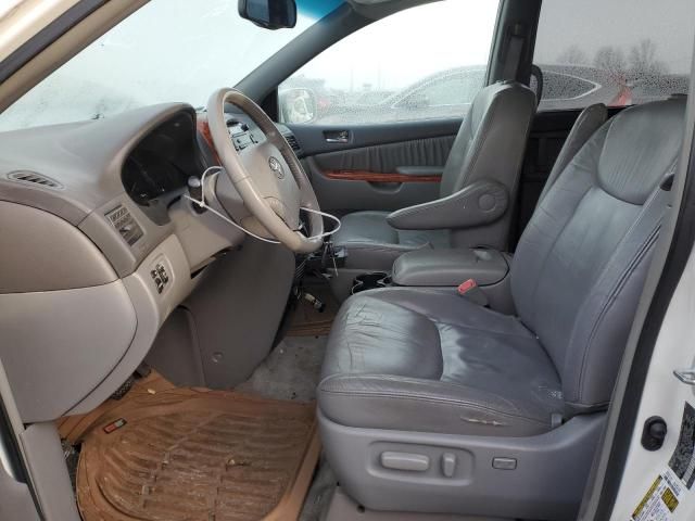 2009 Toyota Sienna XLE