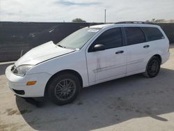 Carros salvage a la venta en subasta: 2006 Ford Focus ZXW