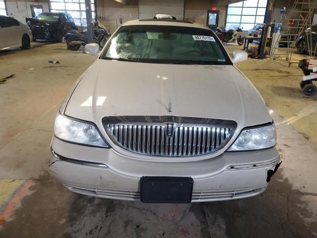 2003 Lincoln Town Car Cartier