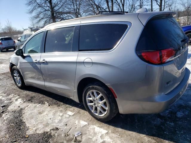 2020 Chrysler Voyager LXI