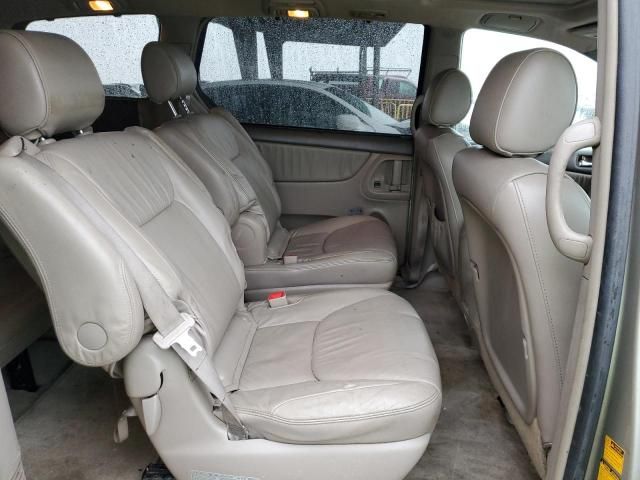 2008 Toyota Sienna XLE