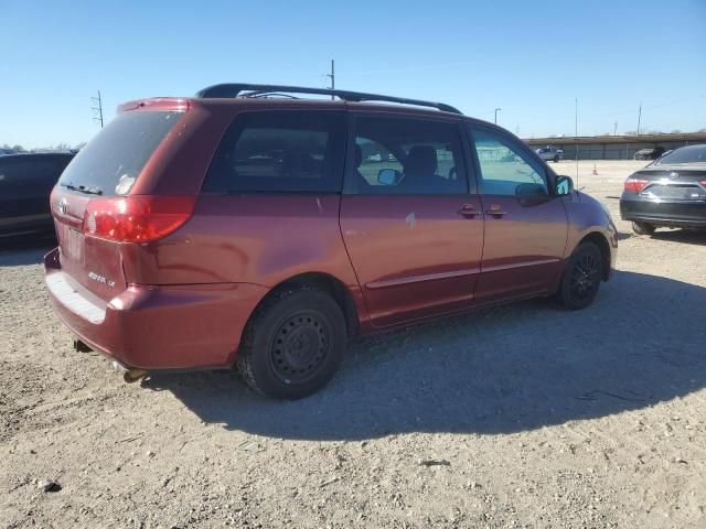 2009 Toyota Sienna CE