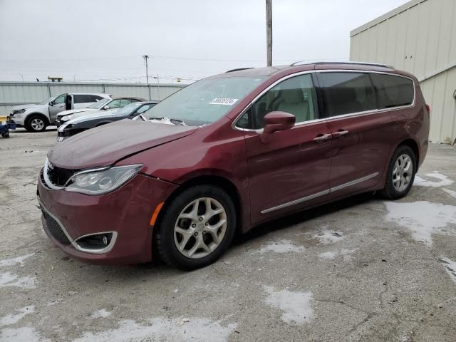 2017 Chrysler Pacifica Touring L Plus