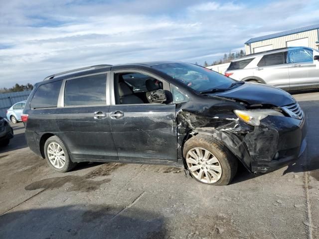 2015 Toyota Sienna XLE