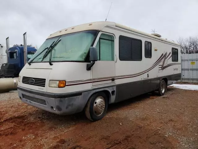 2000 Airstream 2000 Workhorse Custom Chassis Motorhome Chassis P3